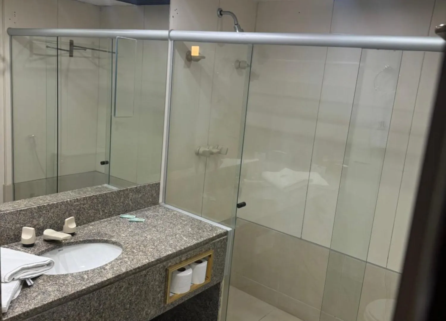 Kubitschek Plaza - Suite 507 - Loyola Brasília 0*,  Brazilië